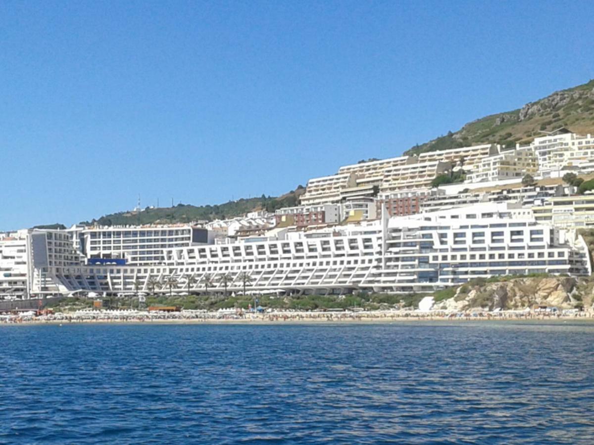 Amazing Beach & Pool Apartment With Garden Sesimbra Exterior photo