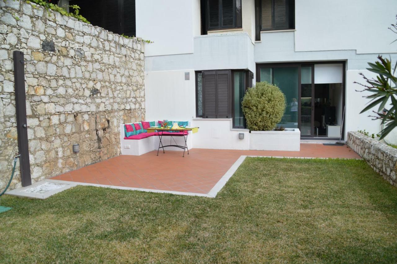 Amazing Beach & Pool Apartment With Garden Sesimbra Exterior photo